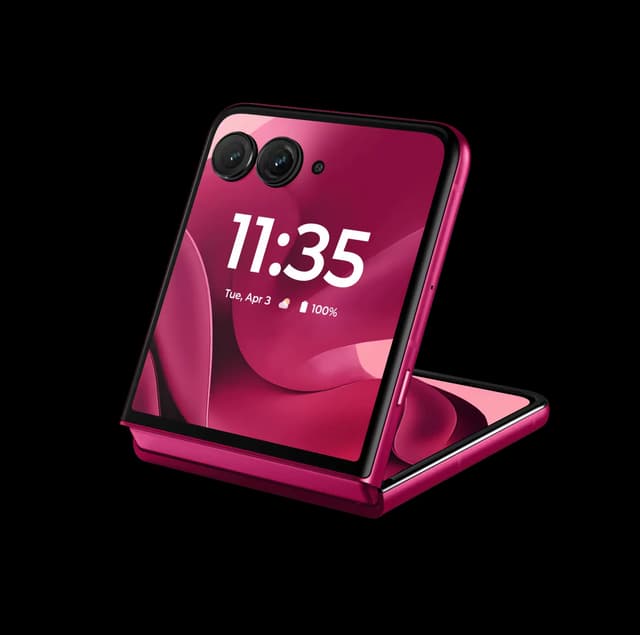 Motorola Razr 60 Ultra smartphone image